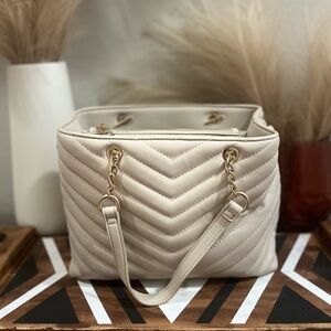 BEIGE QUILTED BAG